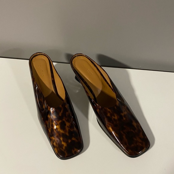 Sold By Far Kim Square Toe Mule in Patent - Picture 6 of 15